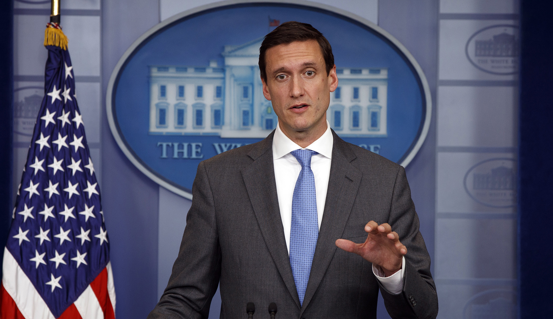 White House plans to push rosy outlook for Puerto Rico as criticisms mount