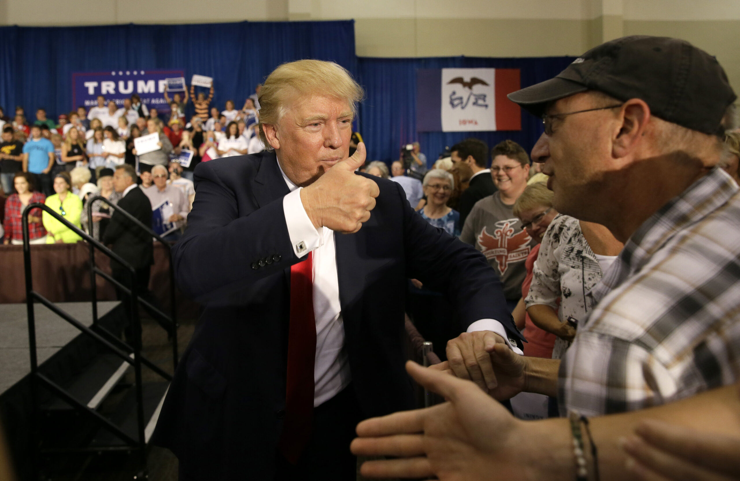 Fiorina: Donald Trump ‘a big wake up call’ to political establishment