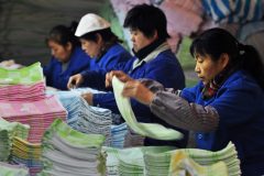 China factory index: 1st contraction in 6 months