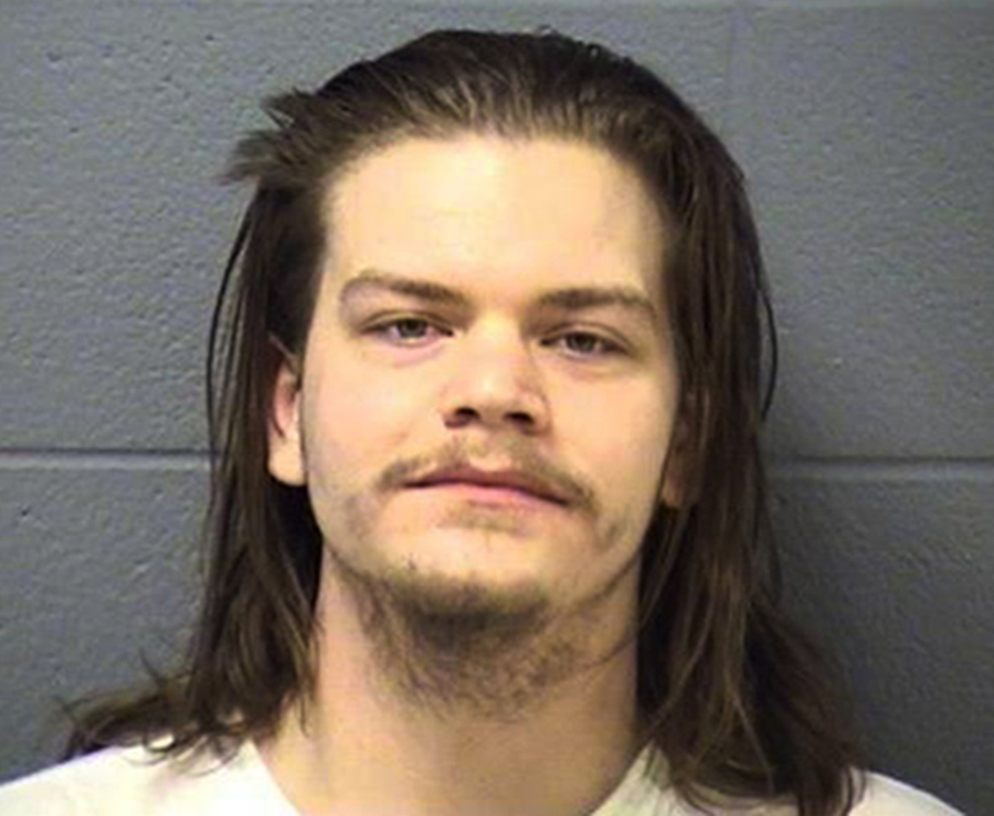 Suspect in Joliet double murder waives jury trial