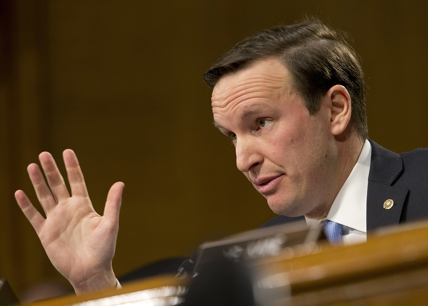 White guy from wealthy suburban high school comes out against school choice
