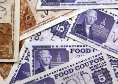 Congress likely to reduce food stamp funding in new farm bill