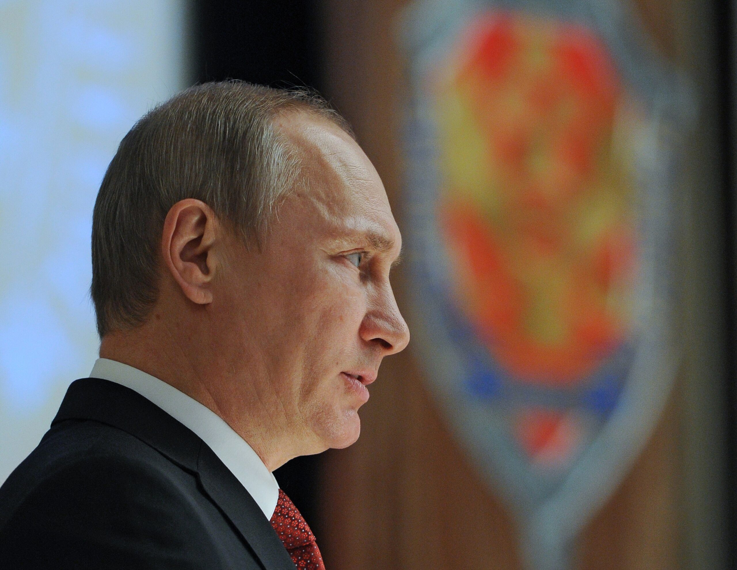 Aided by U.S. weakness, Vladimir Putin wants to party like it’s 1989