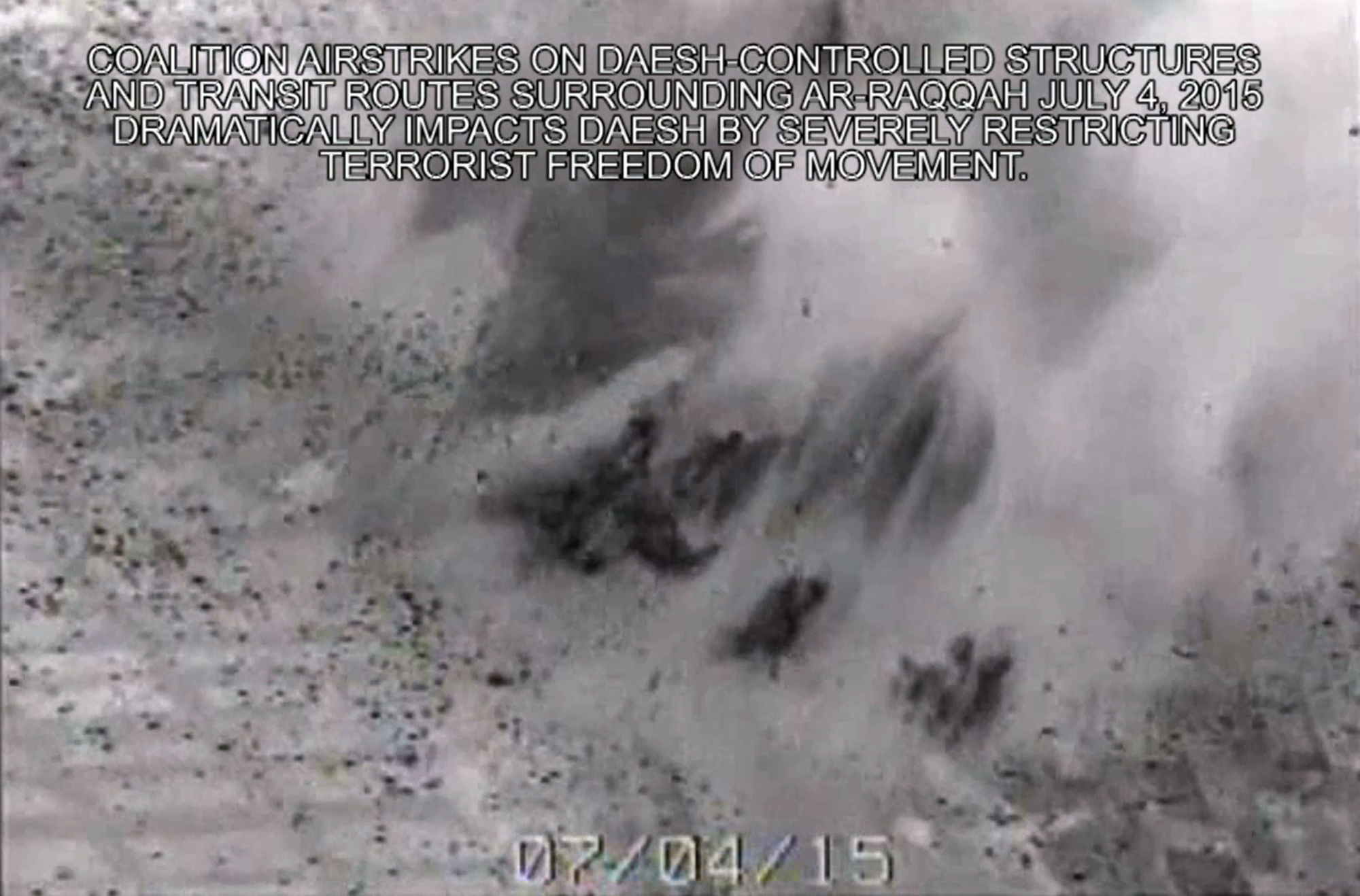 Intel agencies: U.S. strikes not weakening ISIS