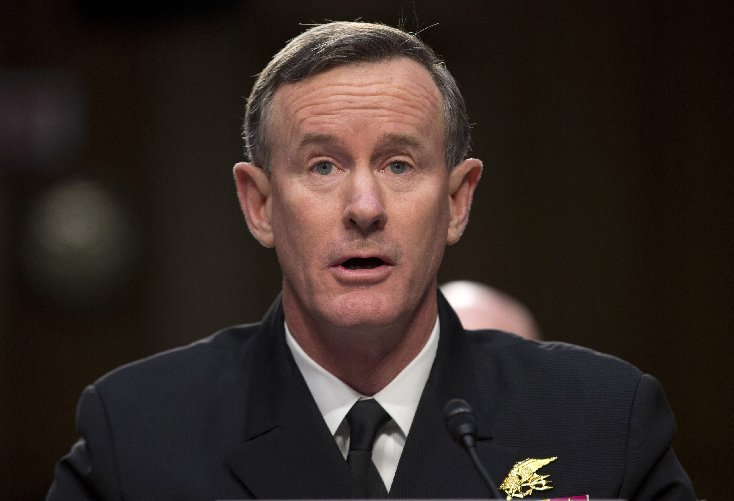Email shows effort to shield bin Laden photos