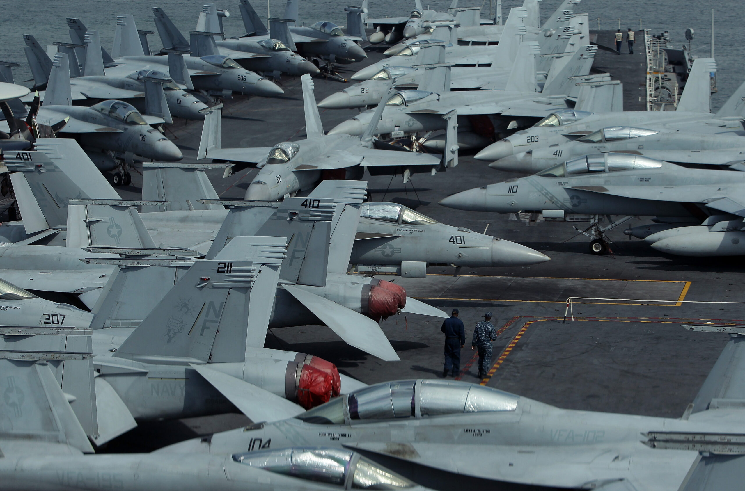 Congress, Obama hand Pentagon billions for unwanted military spending programs