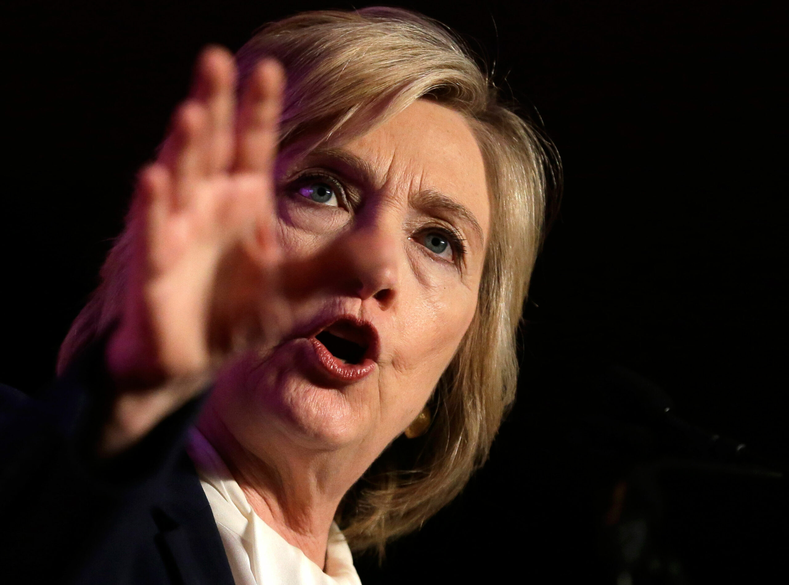 Watchdog files ethics complaint over Clinton Foundation emails