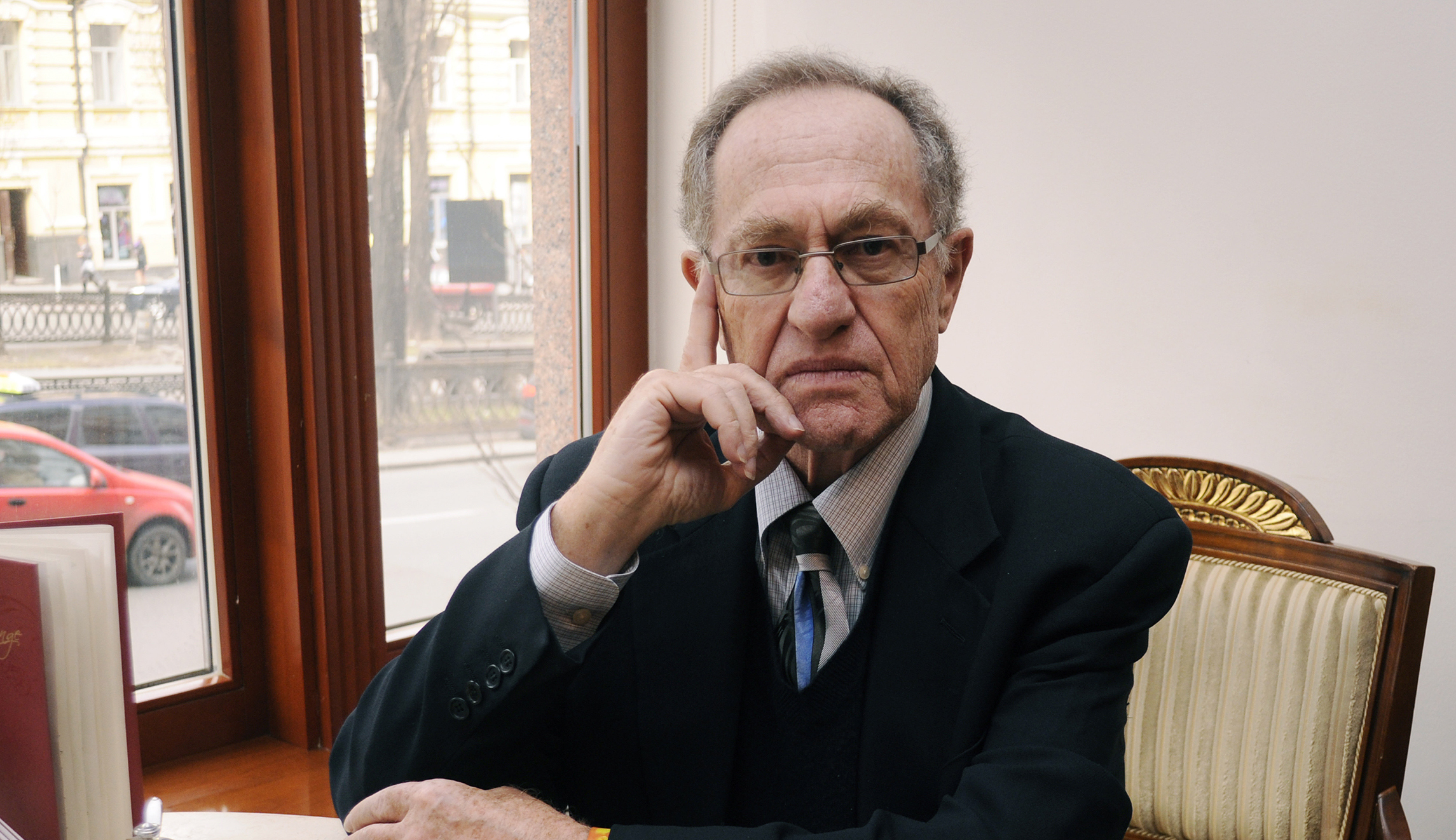 Alan Dershowitz: Maybe Mueller should be investigated