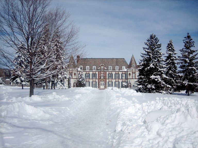Vermont College Mandates Seminar on Privilege and Inequality