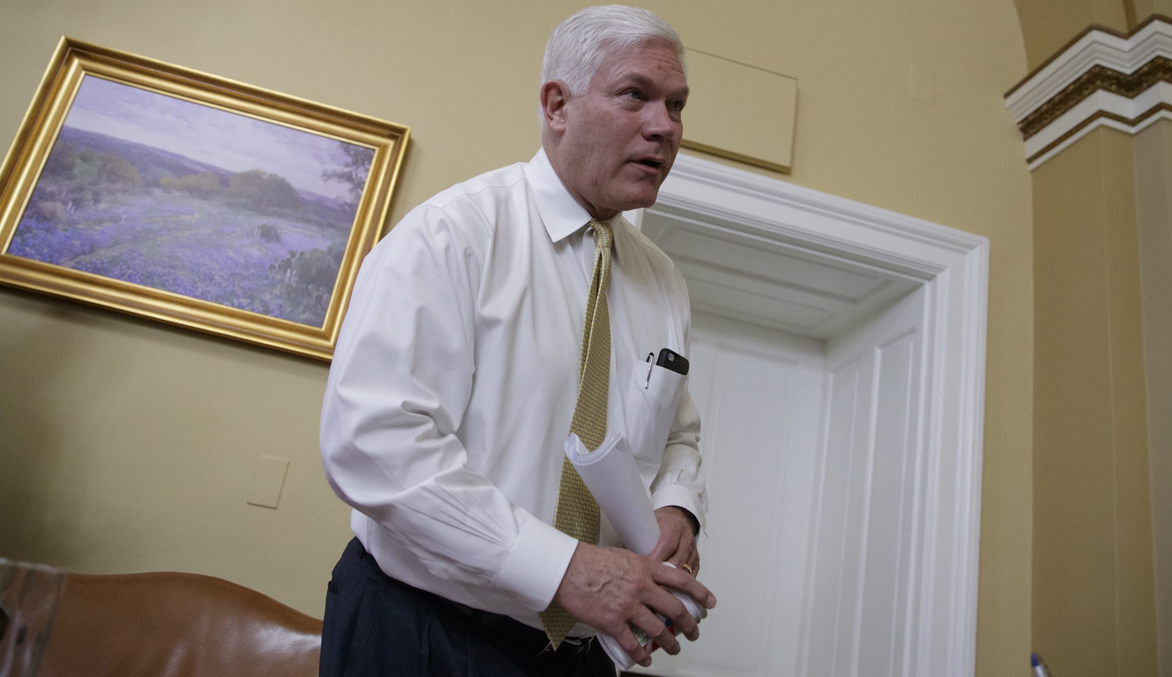 Republican leaders considering two short-term bills to keep the government open