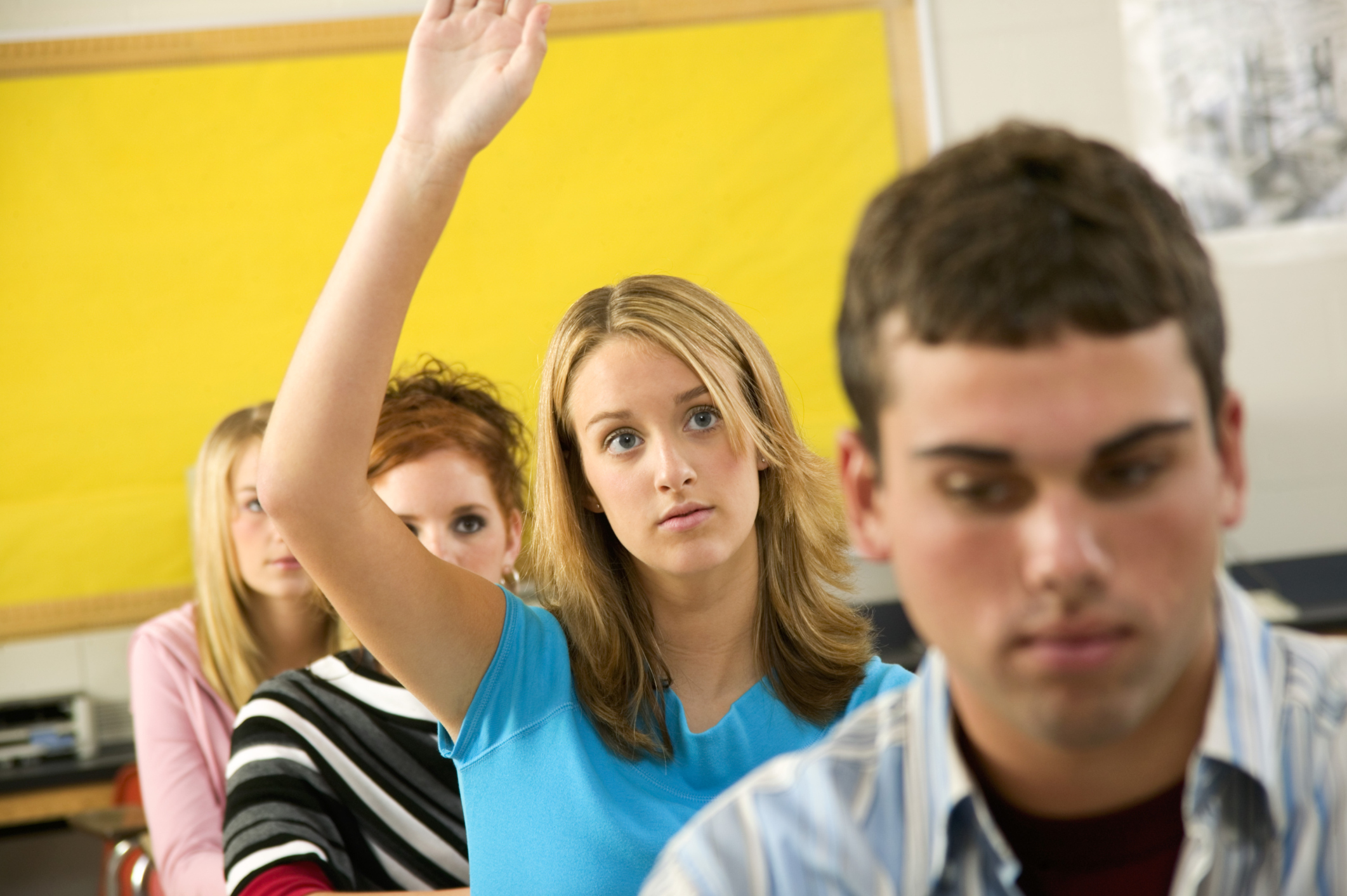 Why female high school students are leaving boys behind