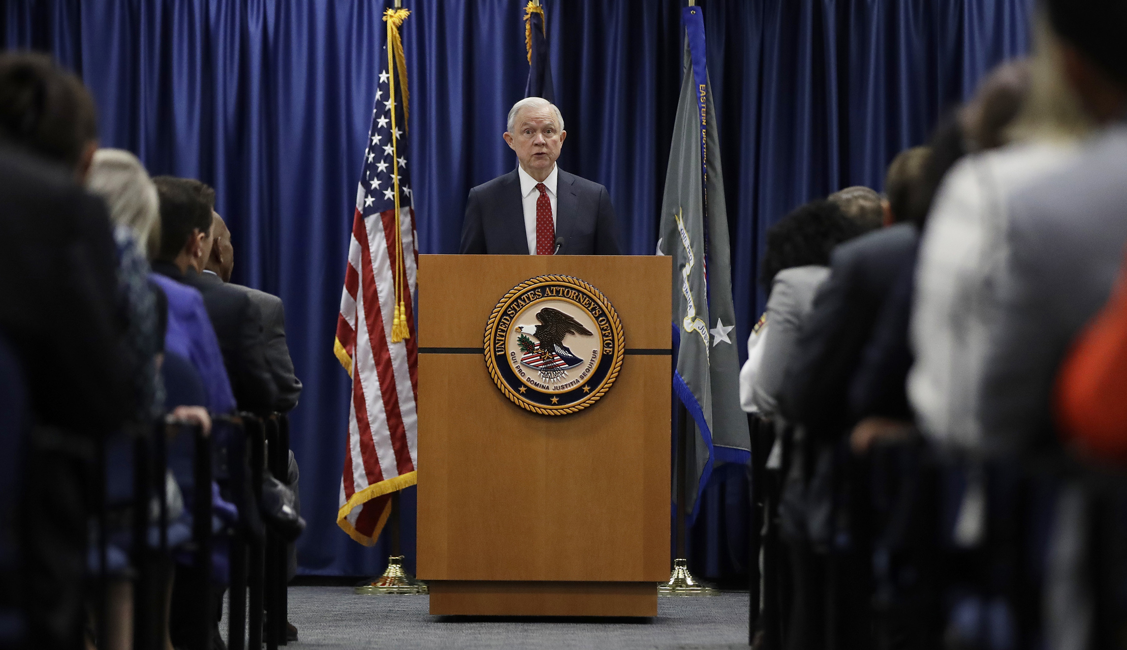 Jeff Sessions announces new crackdown on sanctuary cities