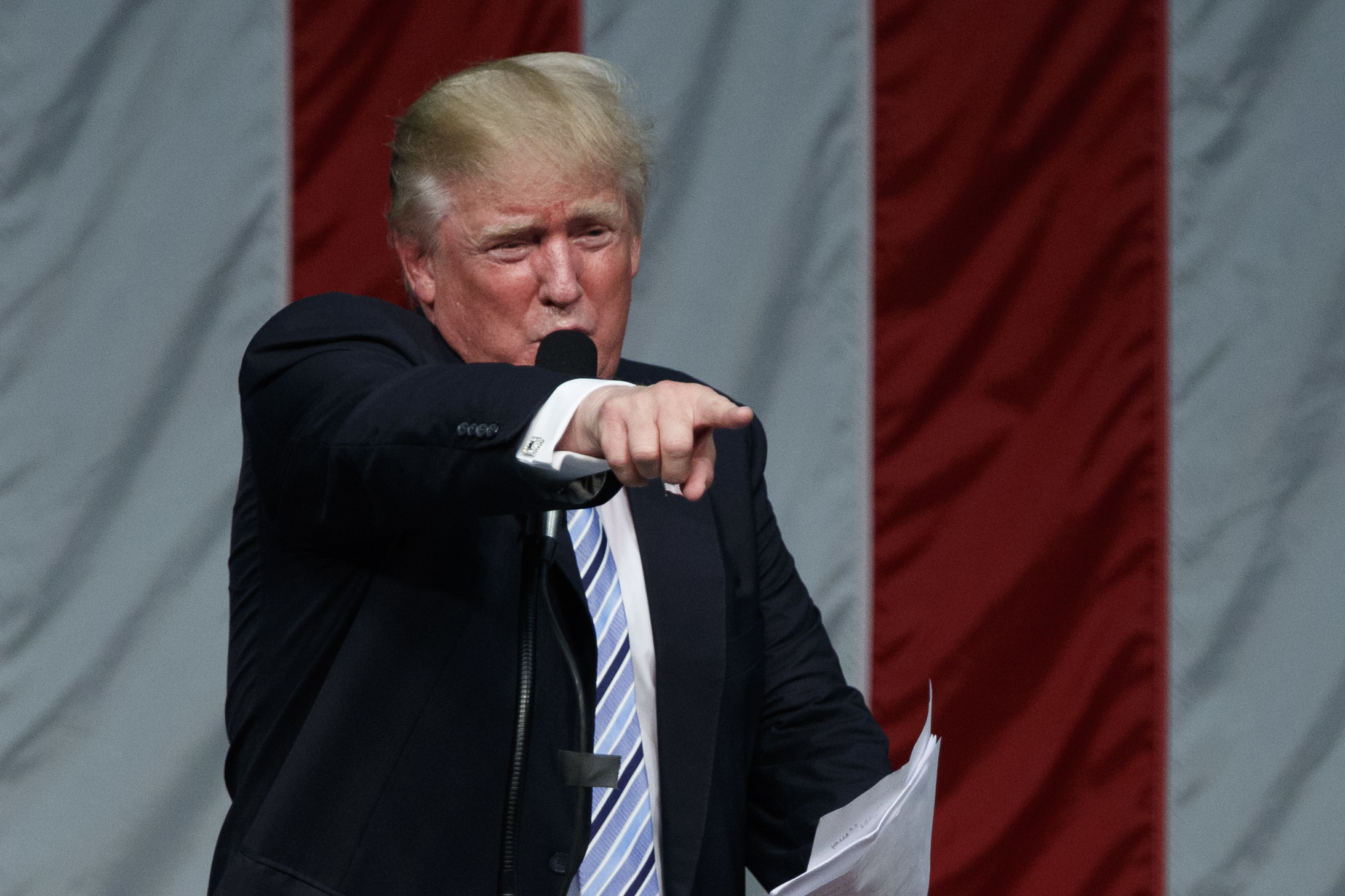 Poll: Trump up just 6 points over Clinton in Texas