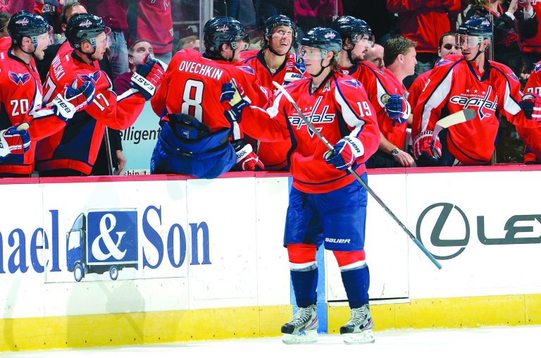 Greg Fiume/Getty Images
Nicklas Backstrom scored his first goal of the season and added an assist as the Capitals beat the Flyers on Friday night.