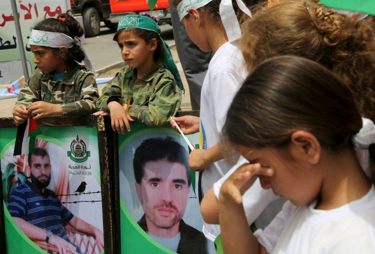 Israel doctors won’t force-feed Palestinians