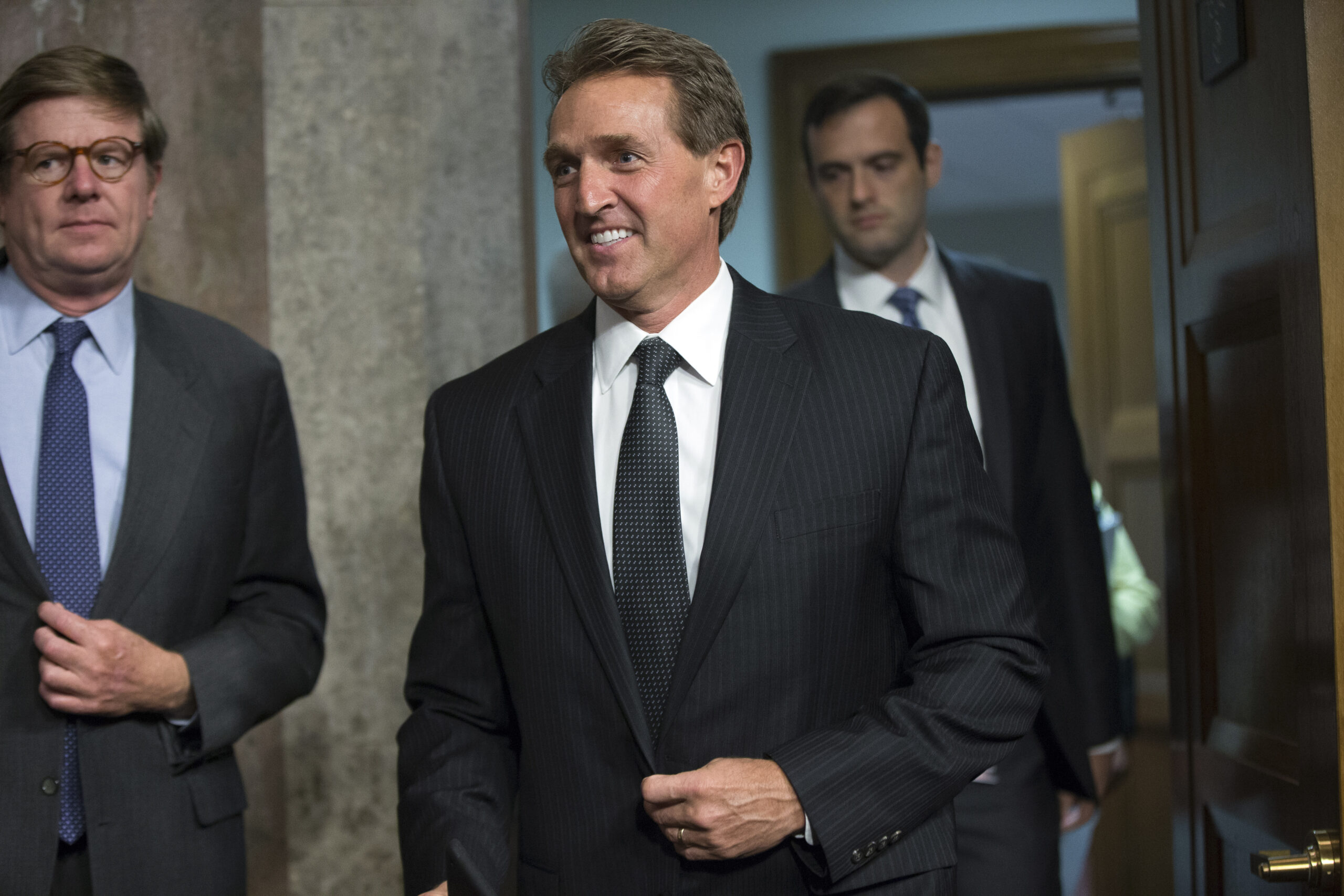 Sen. Flake announces opposition to Iran deal
