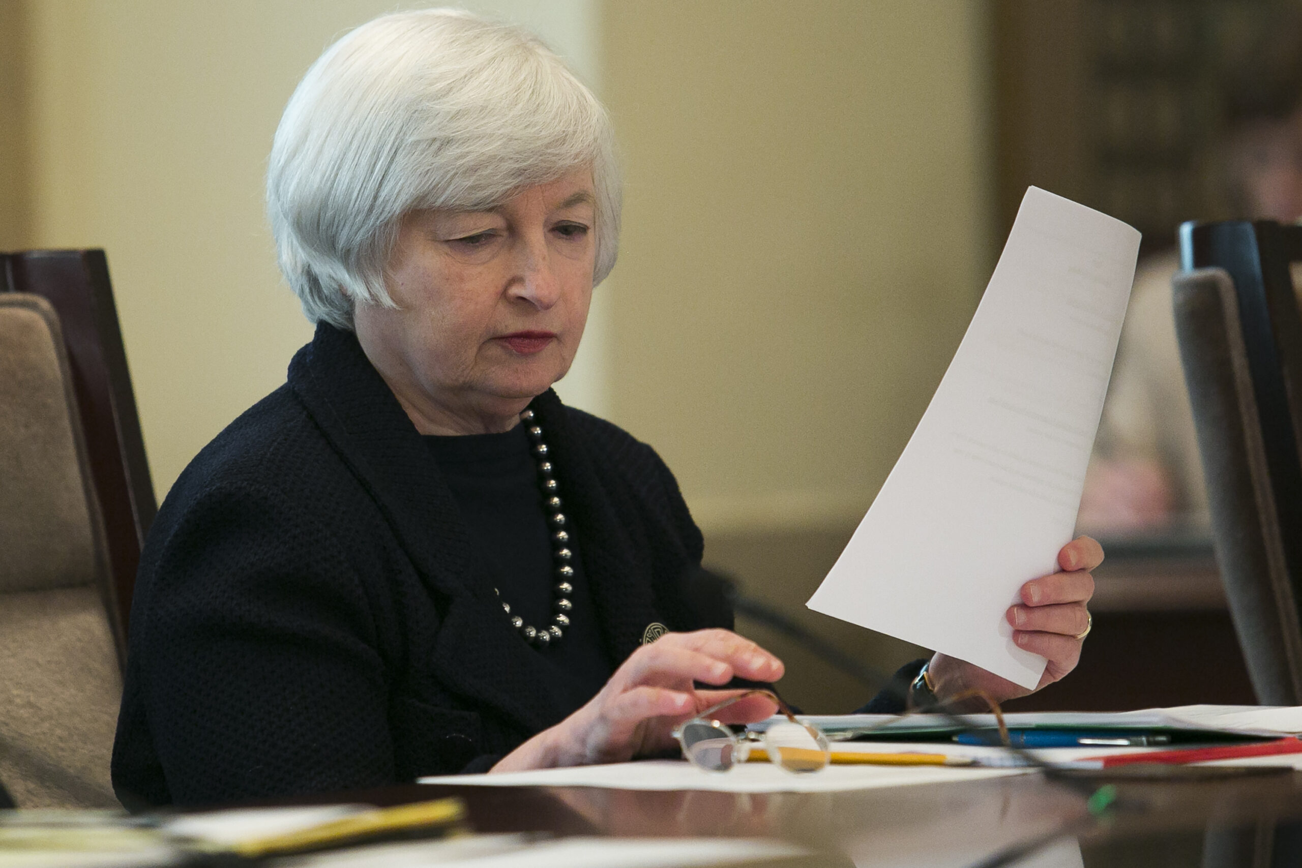 Fed weighs rate increases ‘meeting-by-meeting’