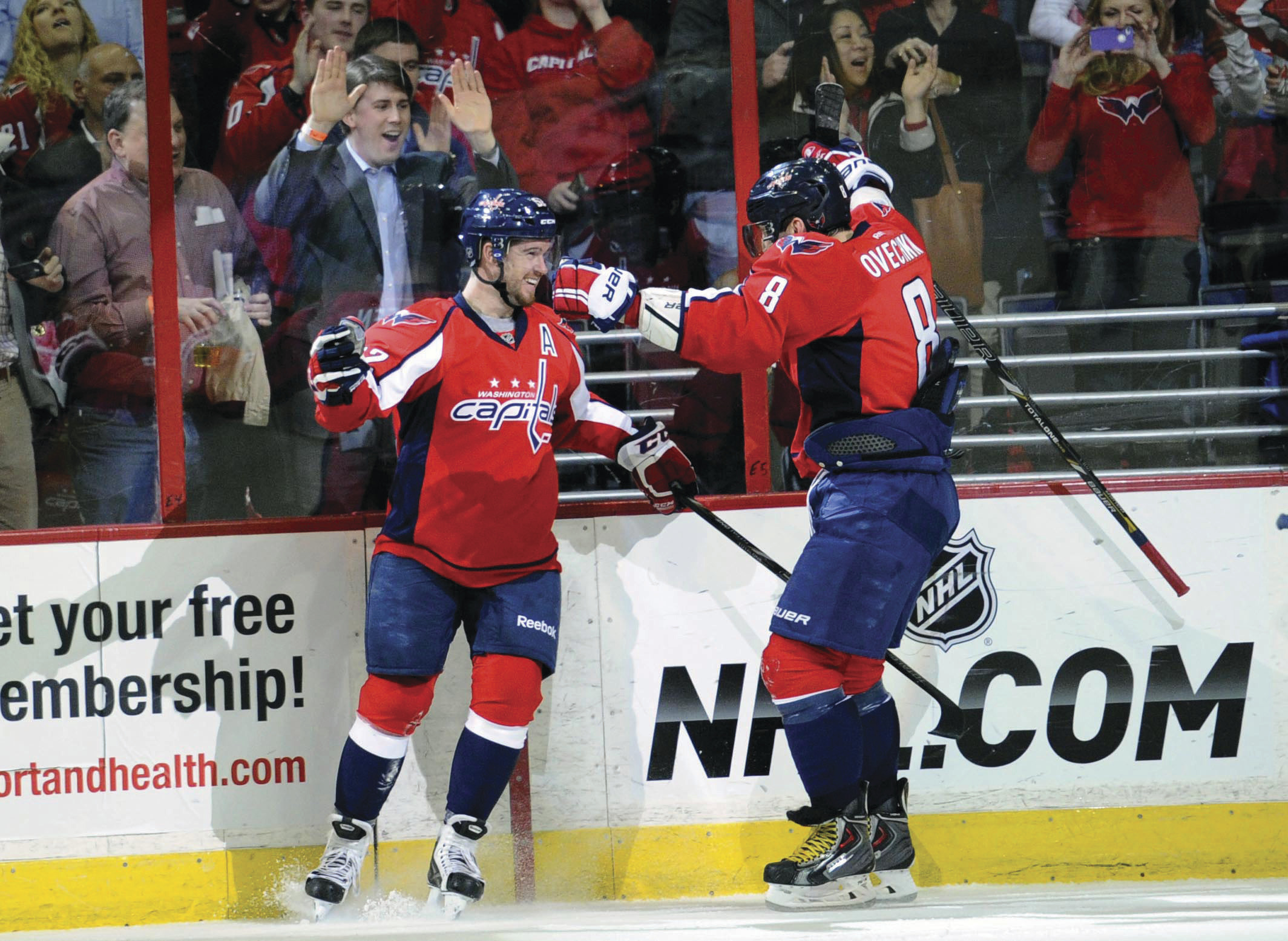 Capitals move into first place with shootout victory over Islanders