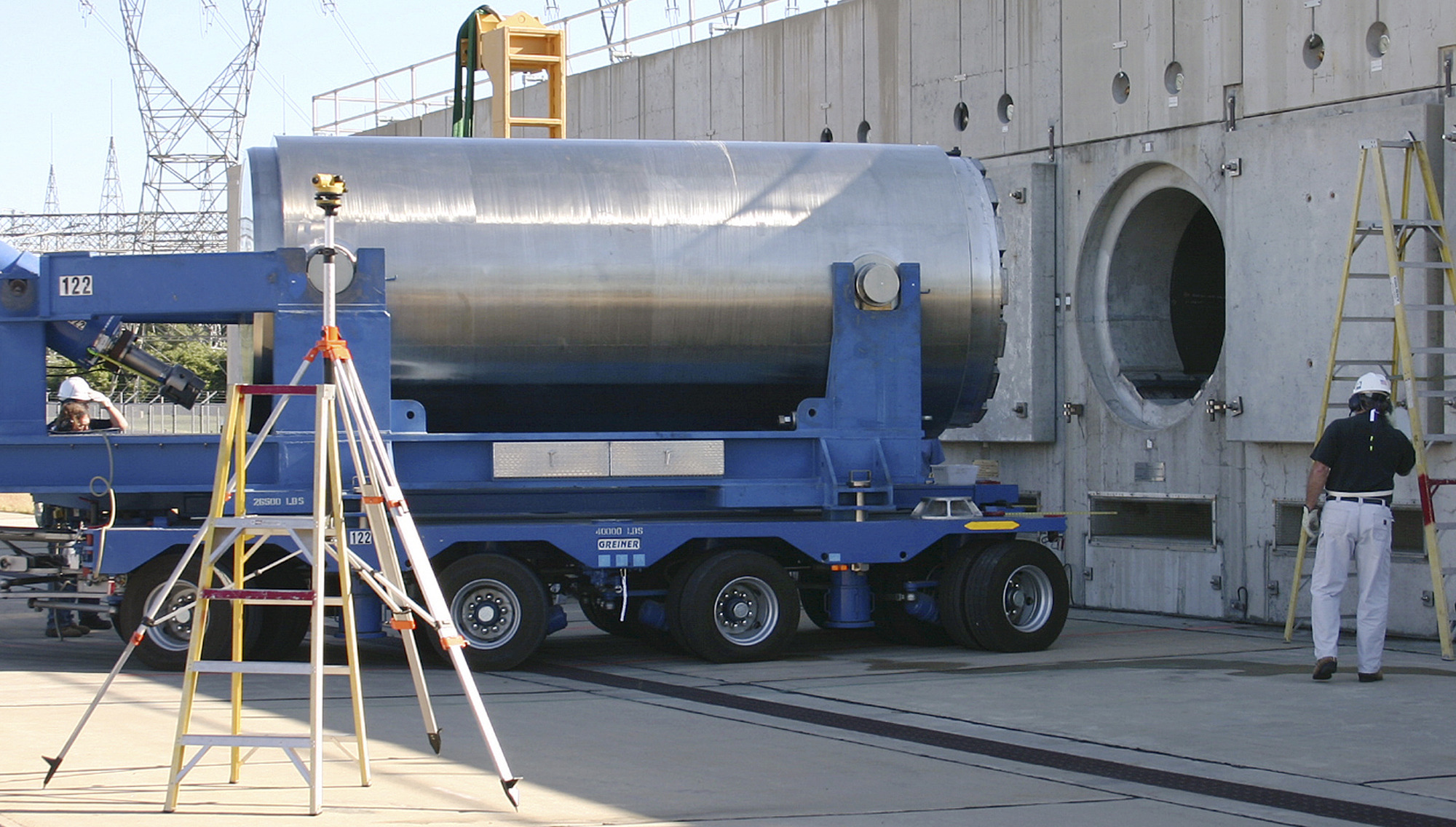 US plants prepare long-term nuclear waste storage
