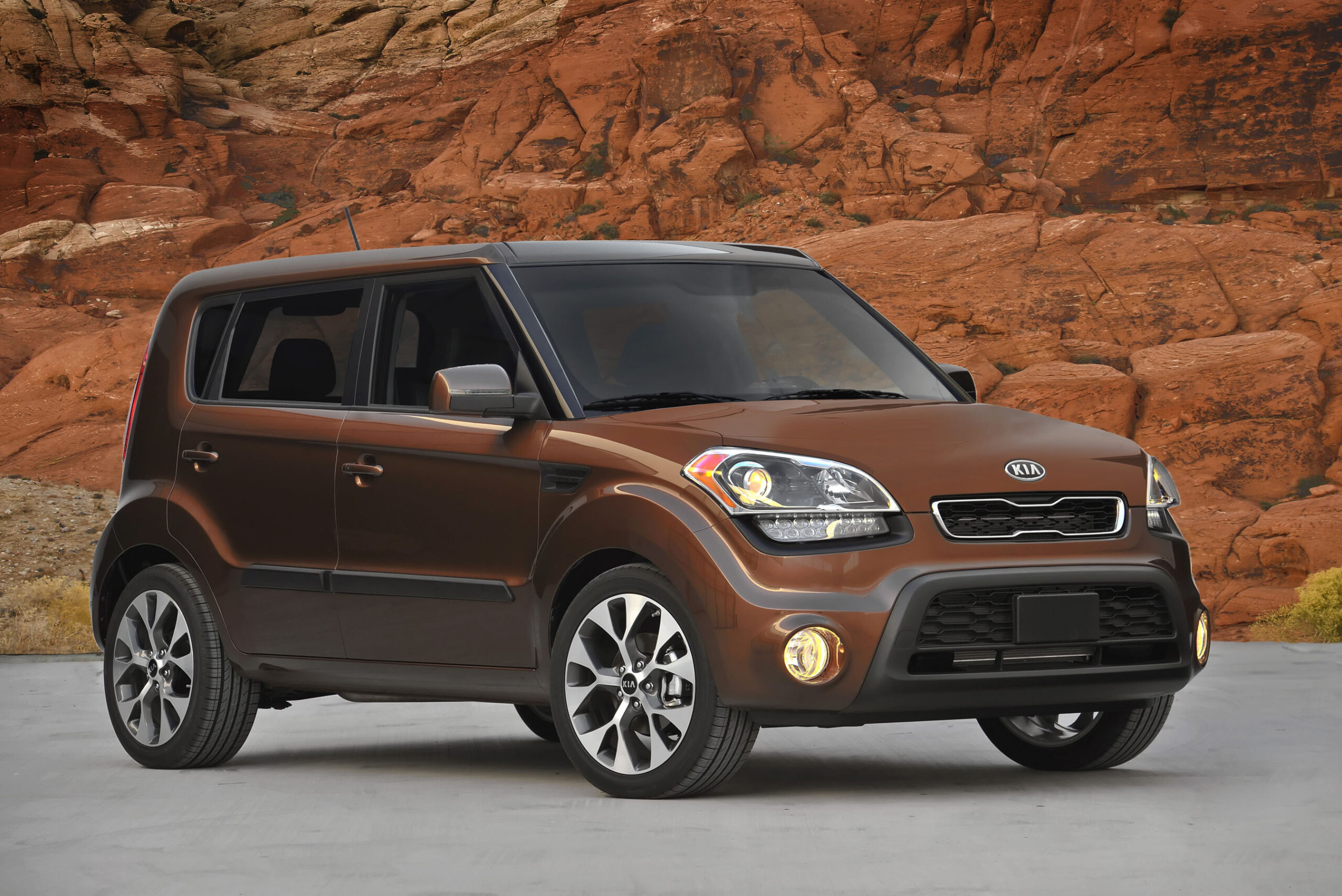 State attorneys general push for action from Kia, Hyundai on stolen cars