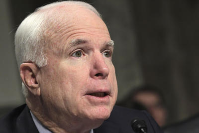 John McCain challenges President Obama’s decision to avoid training Syrian opposition