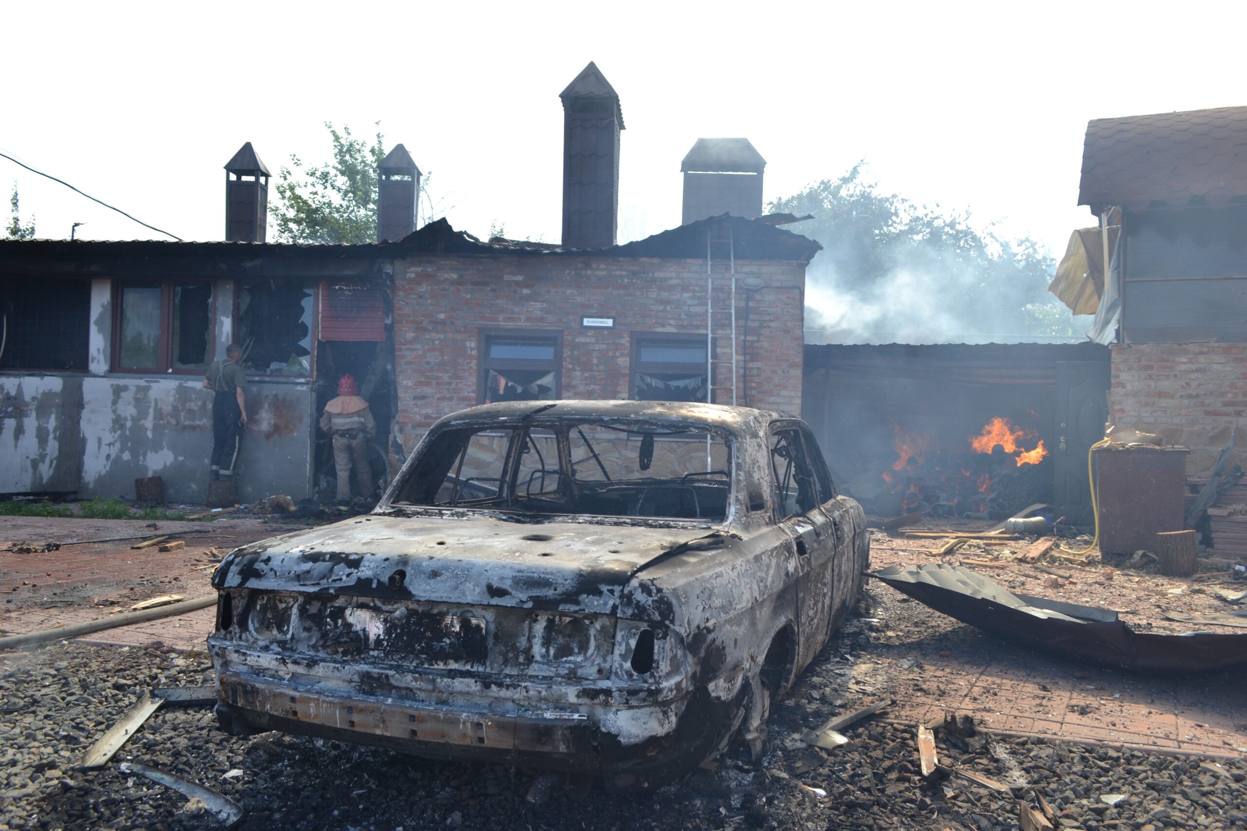 After talks begin, new fighting in east Ukraine