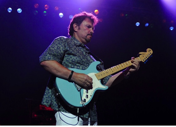 ‘Angels Among Us’: Alabama’s Jeff Cook dead at 73