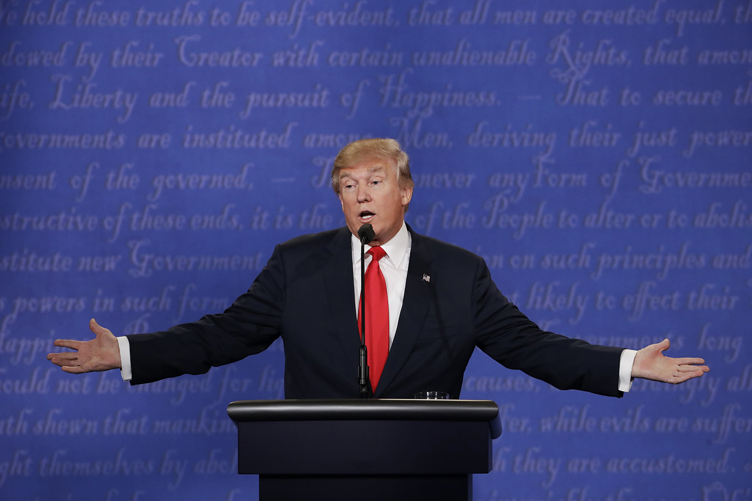 Trump accuses Clinton of getting debate questions ahead of time