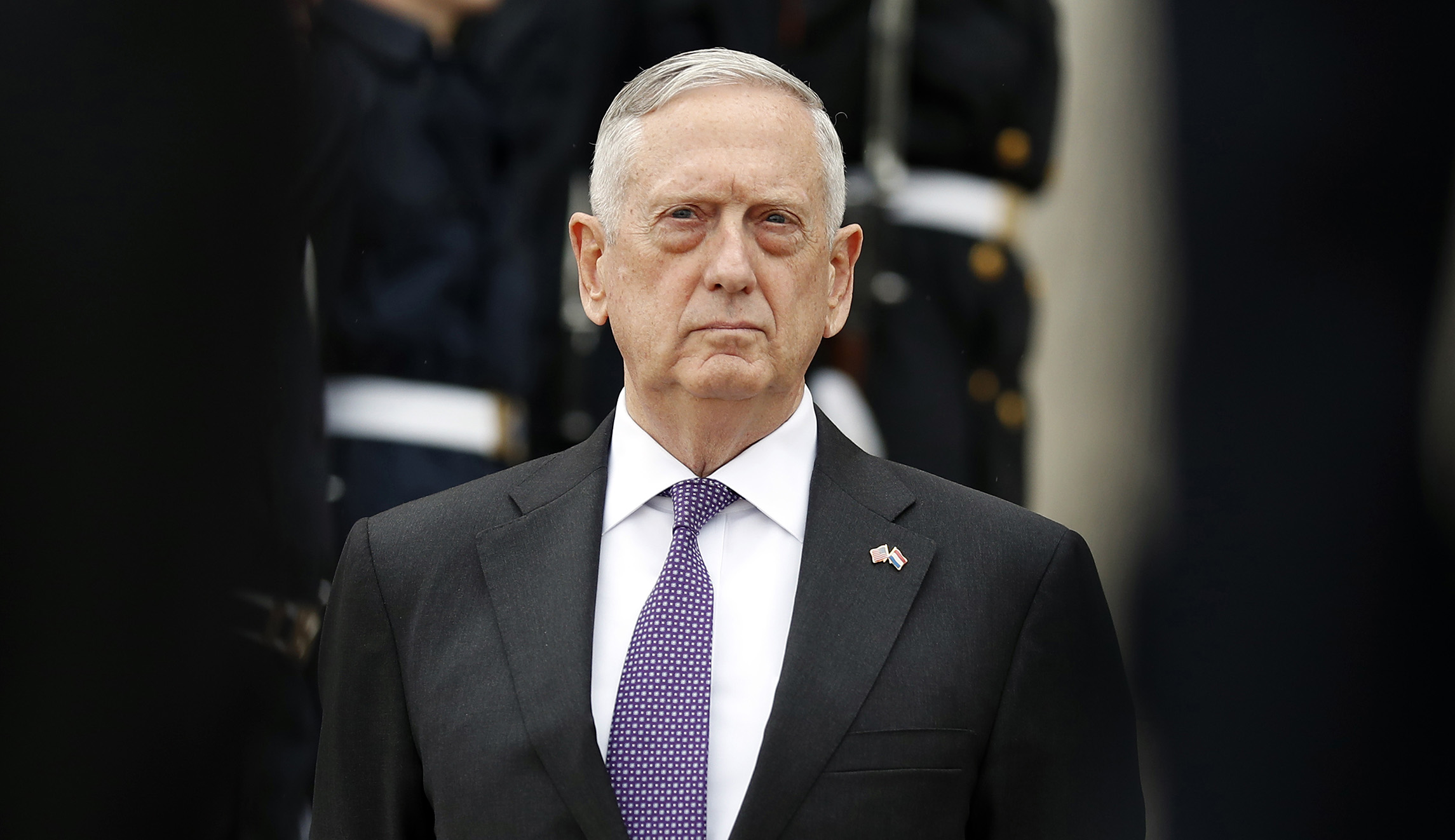 Mattis in Baghdad to meet with Iraqi leaders, US commanders