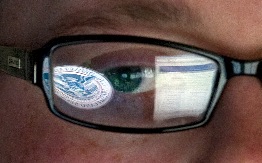 Hacker stole DHS files by calling customer service