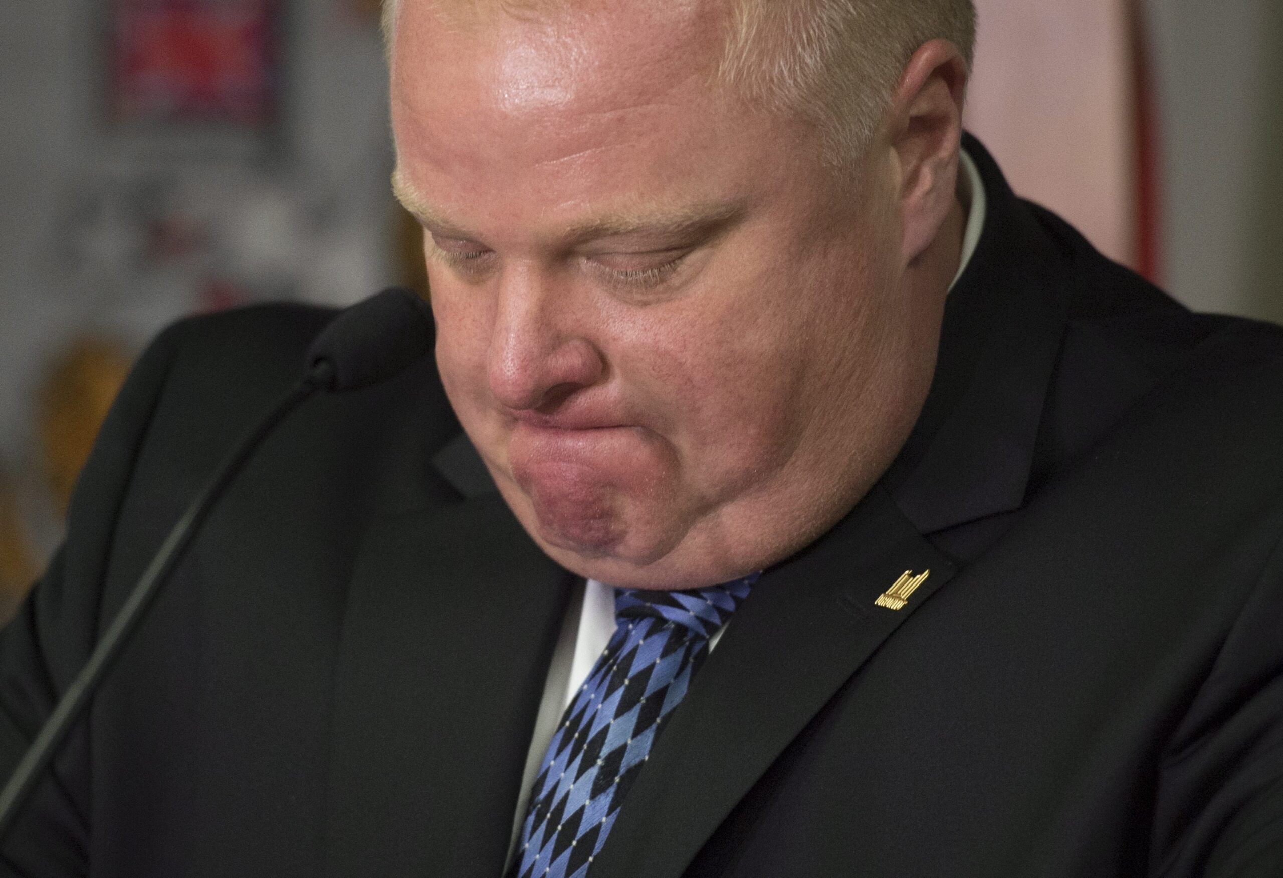 Toronto mayor returns to work after rehab stay