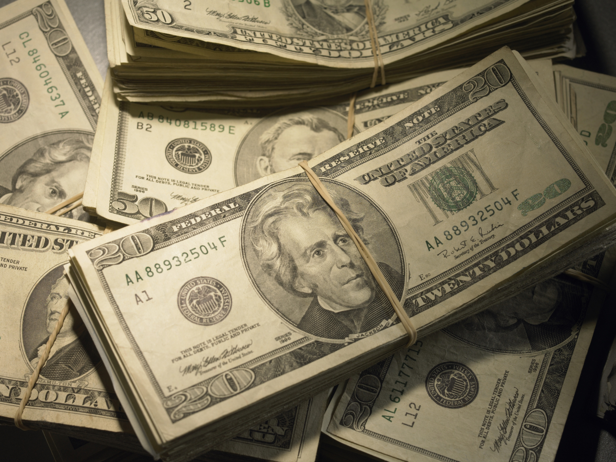 Woman pleads guilty to scamming federal programs out of $250,000