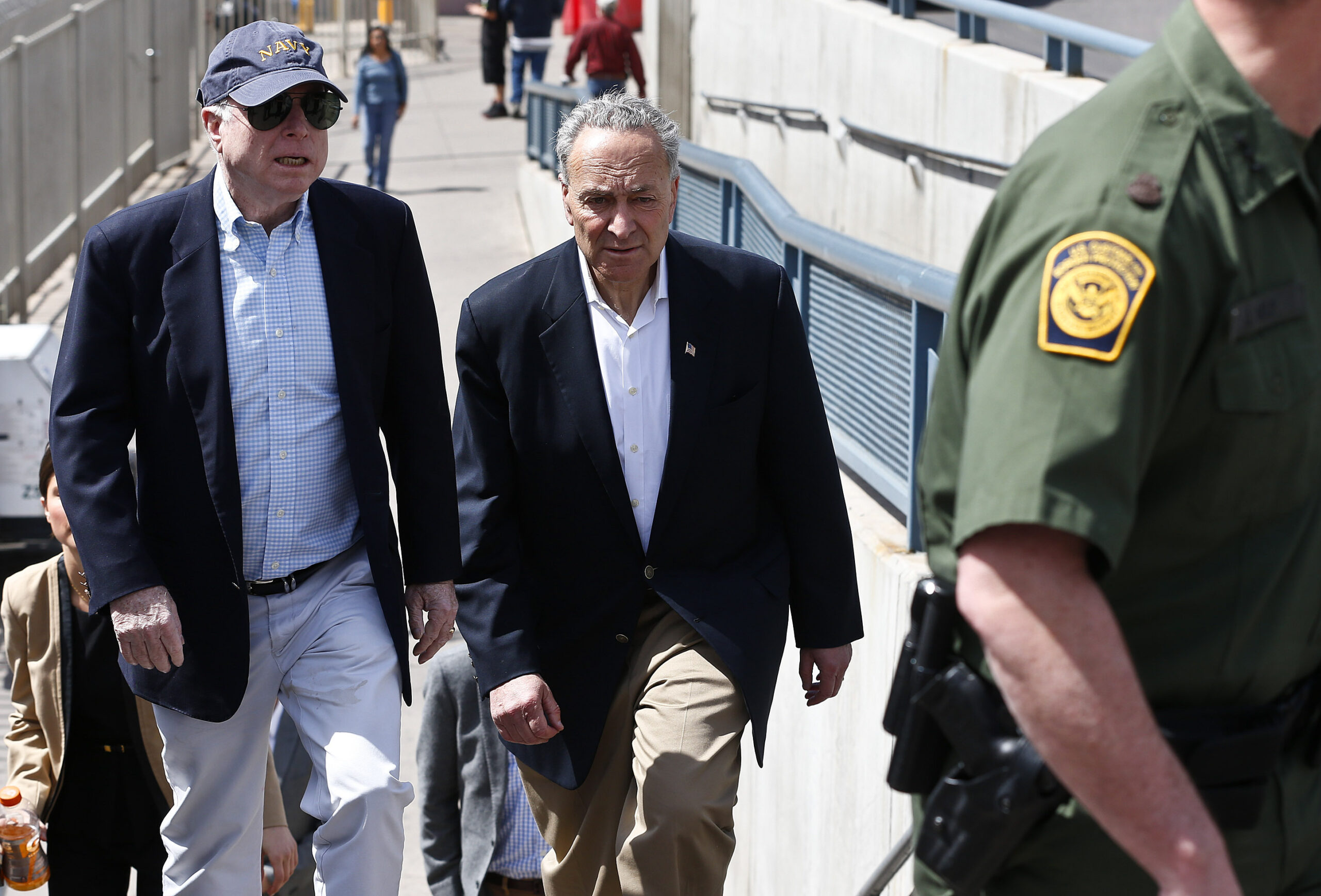 McCain, other US senators tour Mexico border