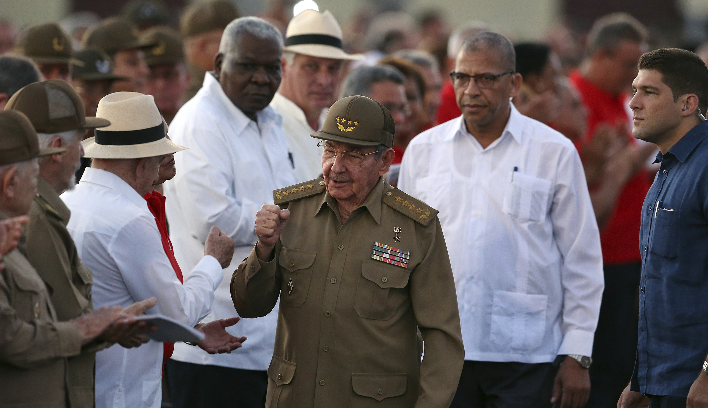 Castro huddles with Russia as US-Cuba relationship crumbles