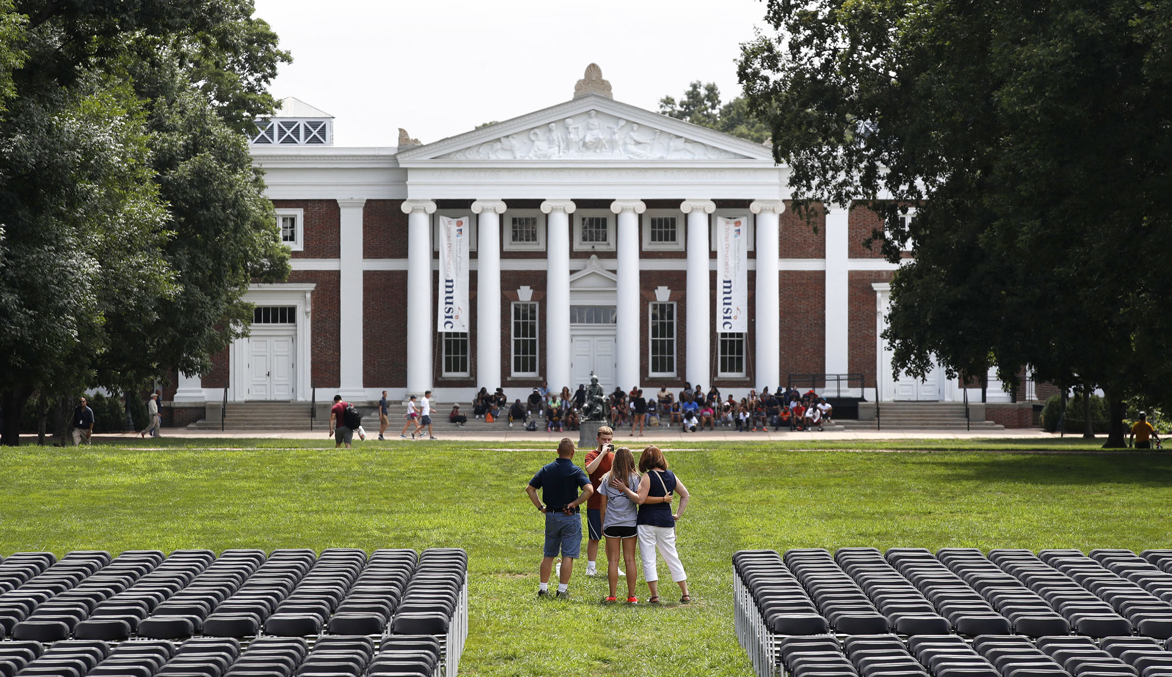 Implicit bias training now required for all first-year students at UVA