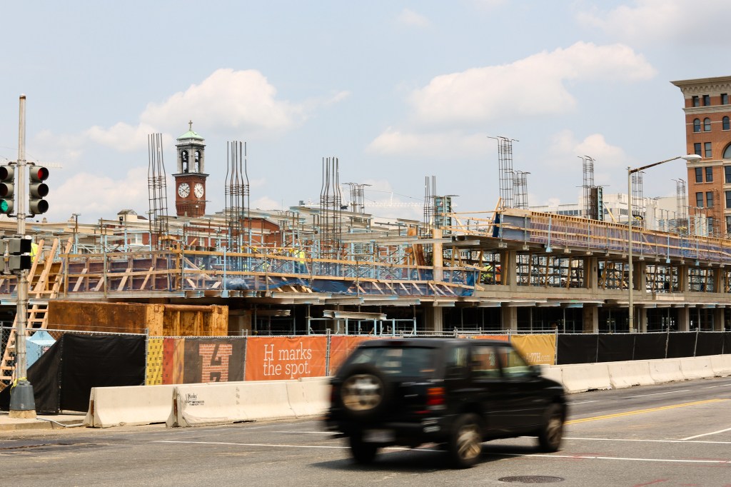 D.C. Walmart faces another potential delay