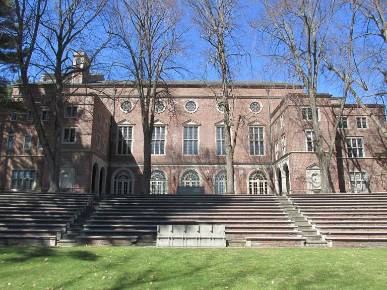 Wellesley’s Student Paper Mounts a Barely Literate Defense of Censorship