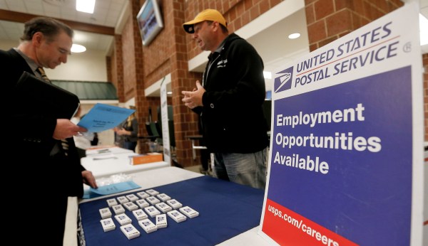 Jobless claims drop to 230,000