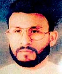 Interrogator says he fought CIA to let him stop waterboarding accused terrorist