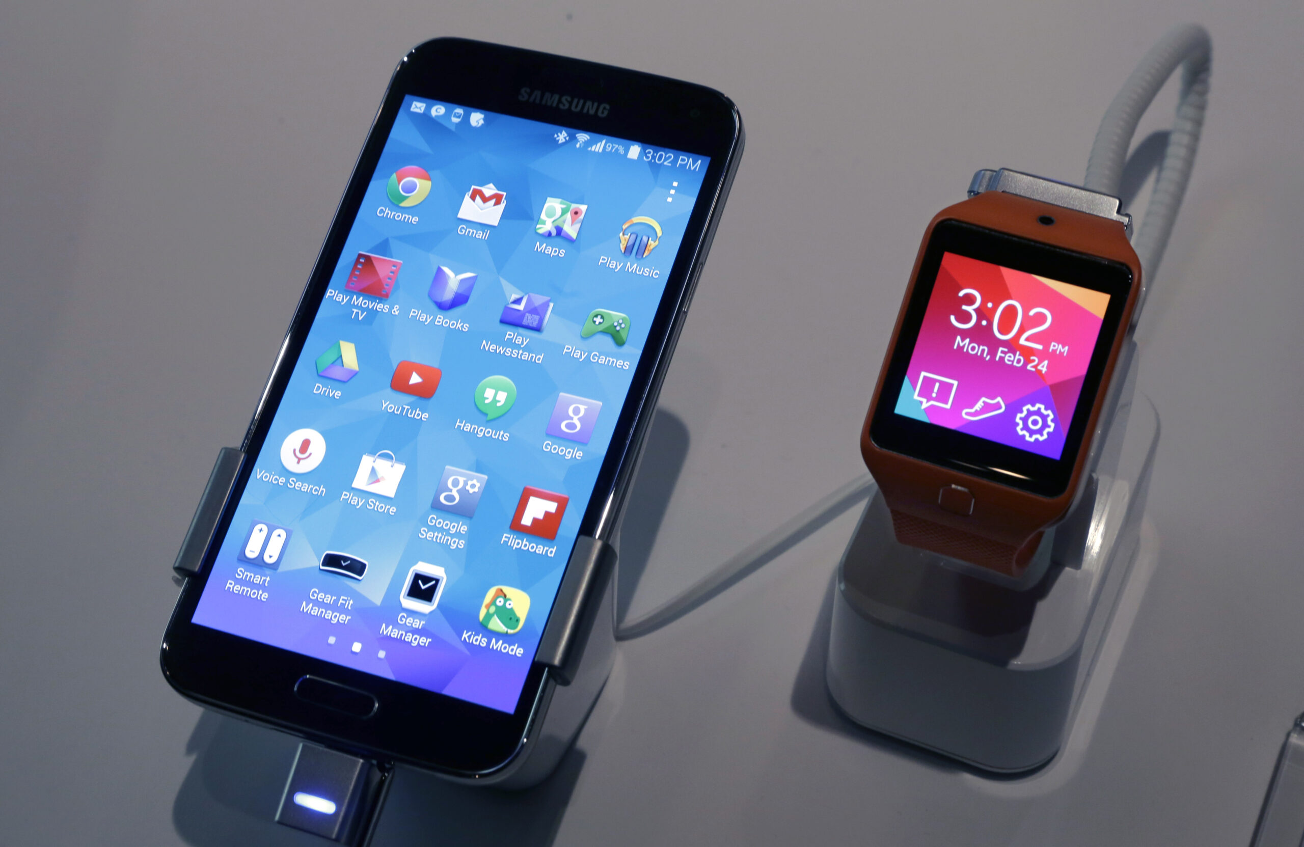 Review: New Samsungs will appeal to fitness fans