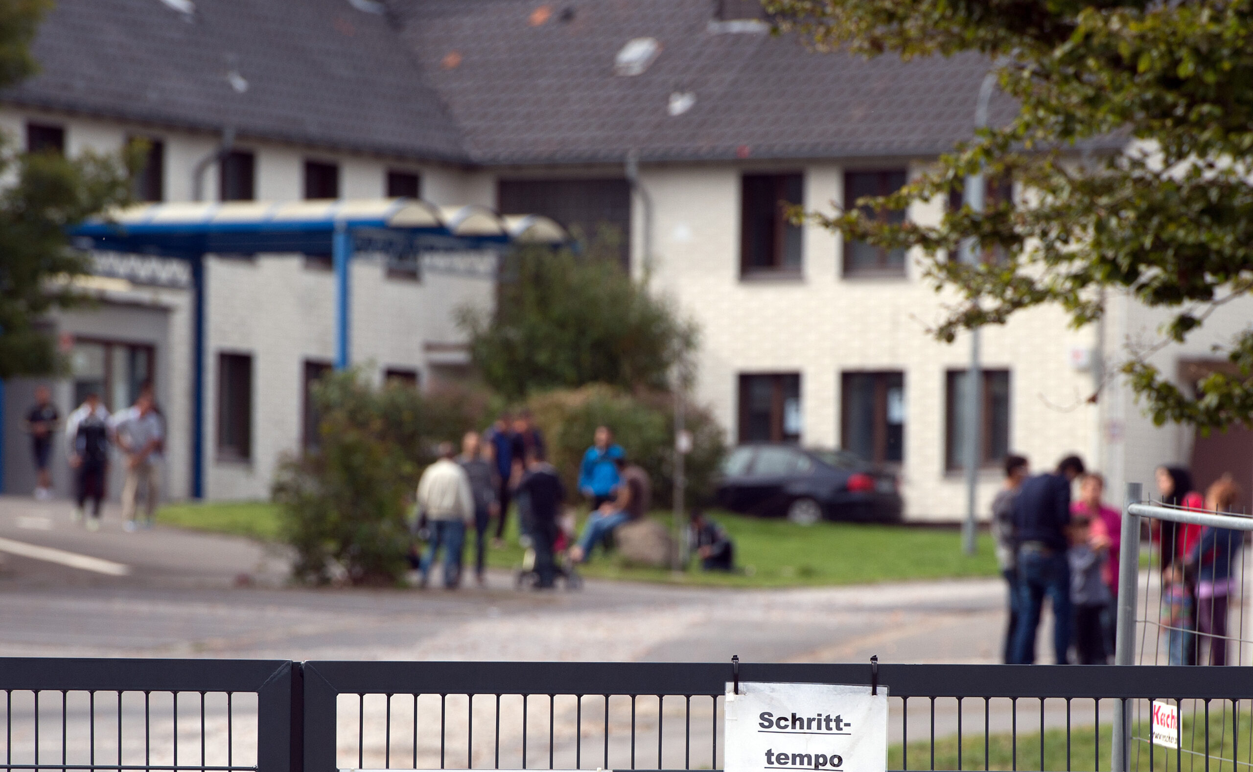 German police investigate alleged refugee abuse