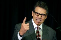 Perry gives foreign policy speech in London