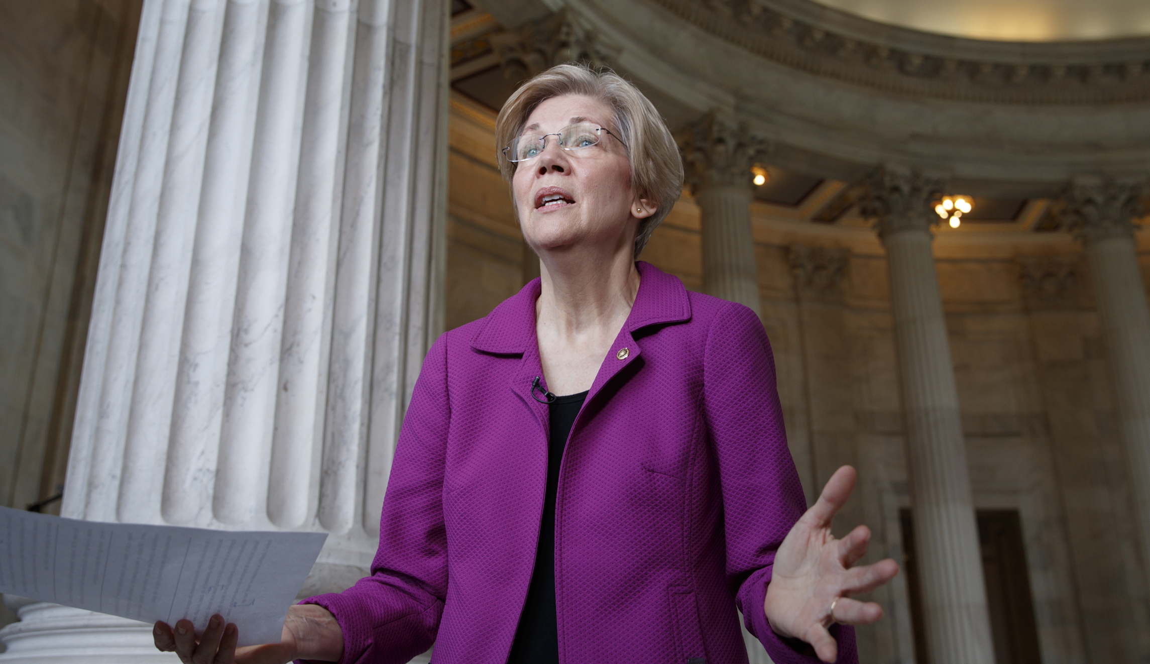 Elizabeth Warren continues to embarrass herself over Native American heritage