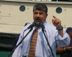 Organized Labor No Longer Just Backing Democrats?