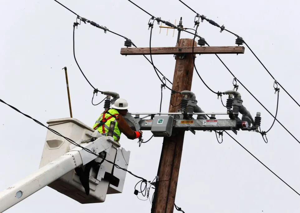 Feds to get an earful on fears about power reliability
