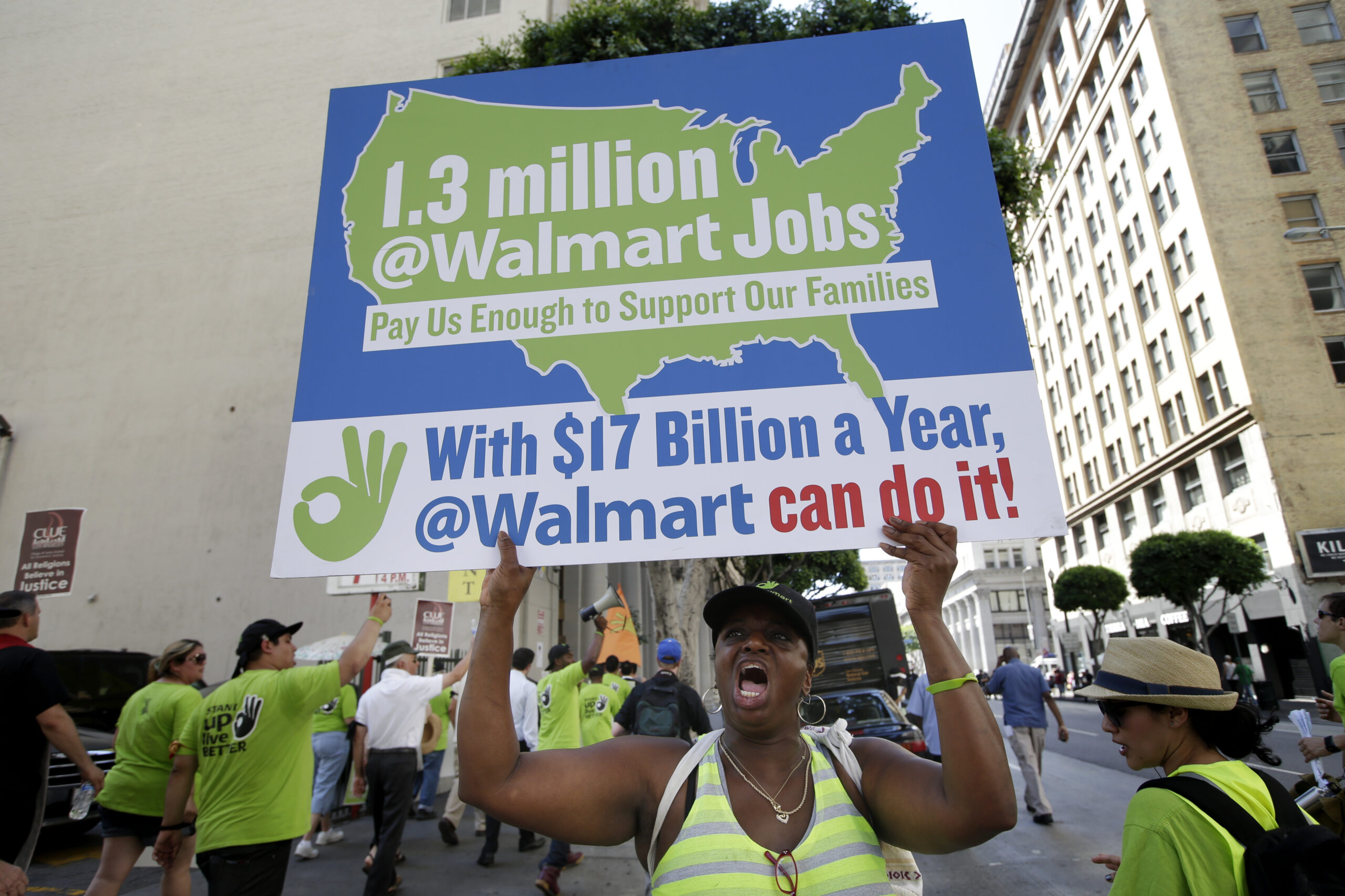 Labor Relations Board OKs union paying workers to protest Walmart