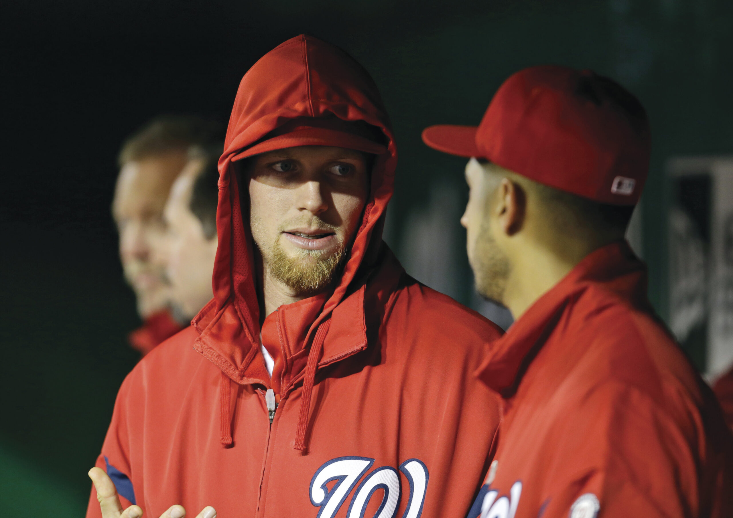 Injury-free rotation gives Nationals a leg up on Dodgers