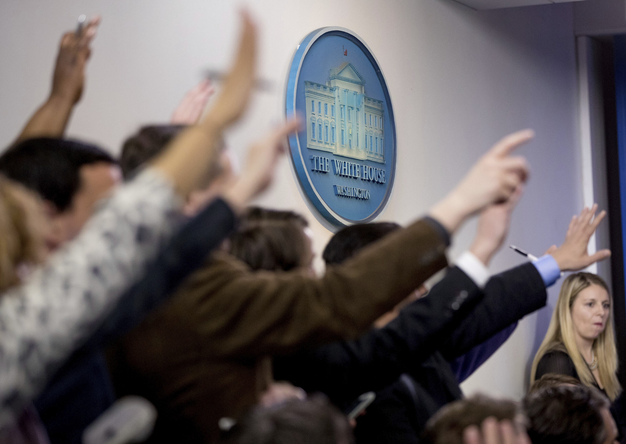 Anti-Trump media: 91% coverage negative, 96% of donations to Hillary