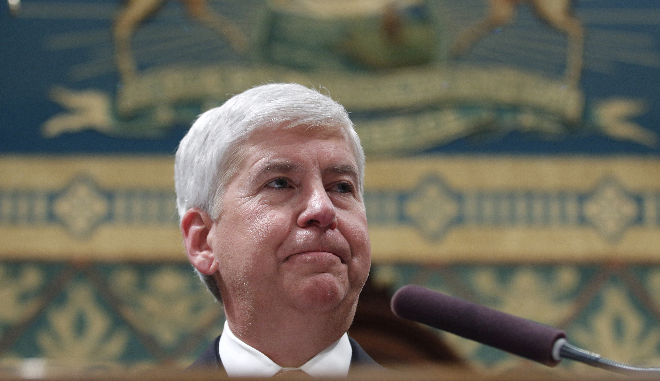 House Oversight asks Michigan governor to clarify when he learned of Flint water crisis