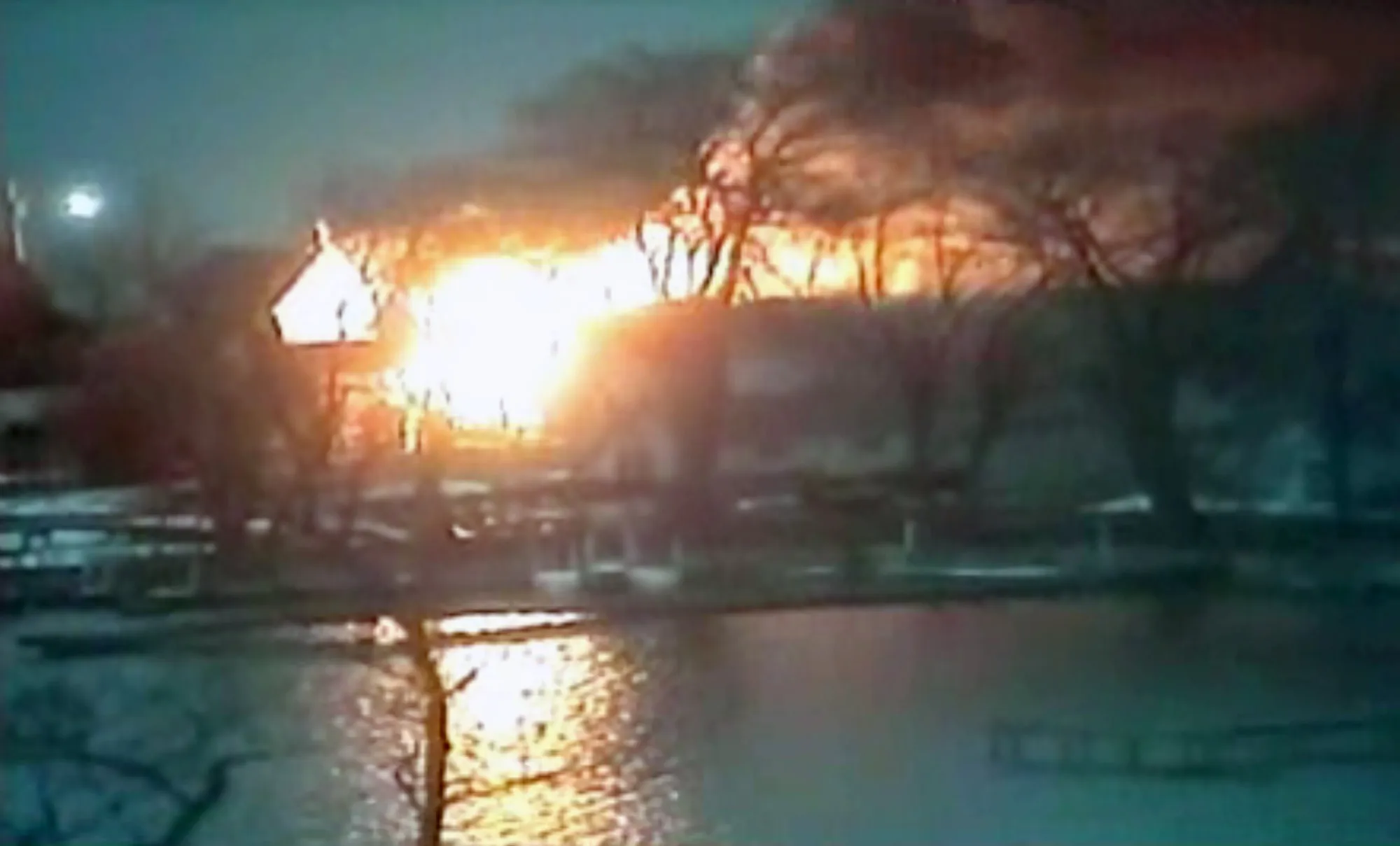Police: NY gunman set ‘trap’ for firefighters